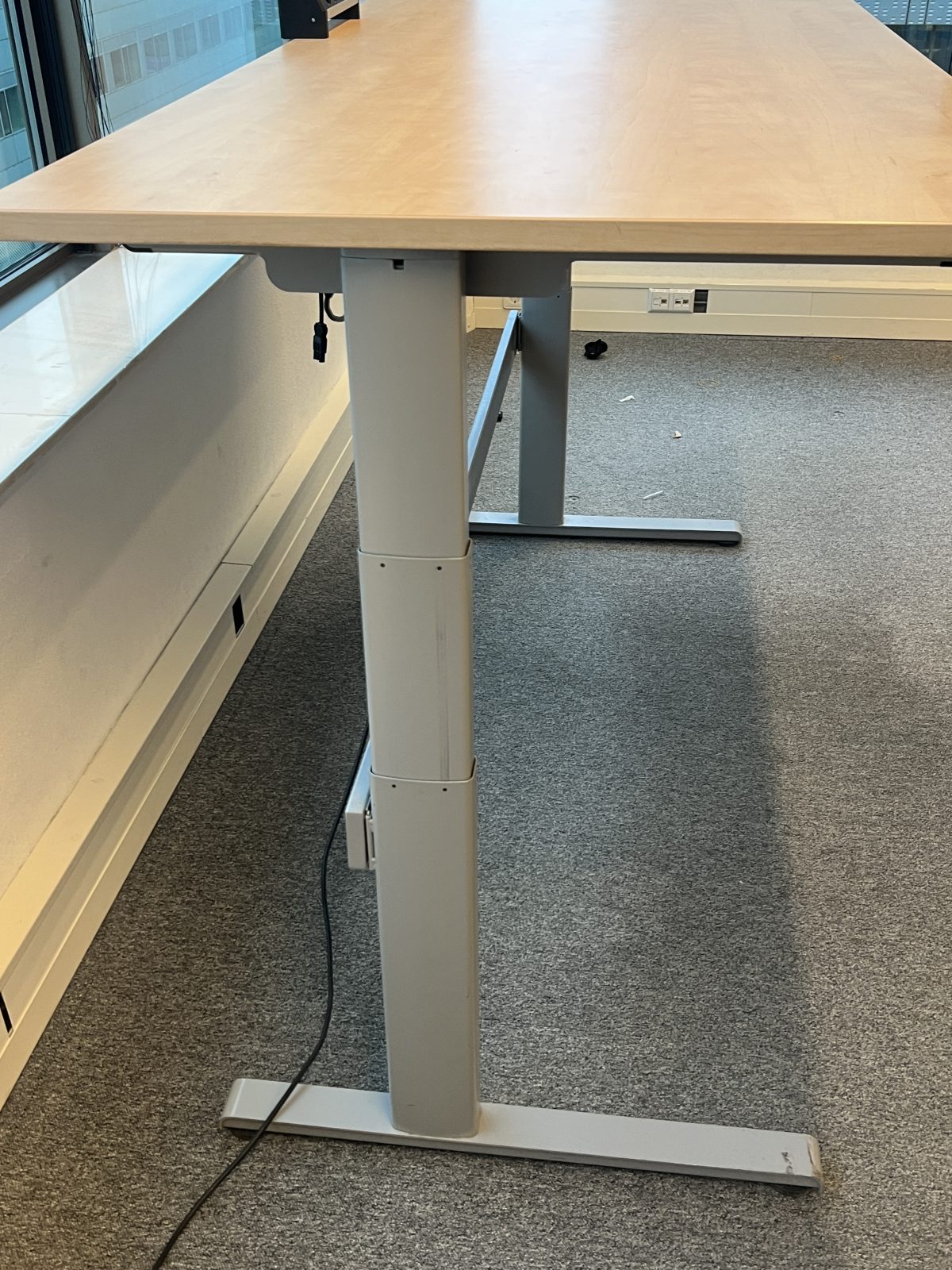 Electric sit-stand desk with power socket – 180x90xH65-115 cm, ST04461 - Image 9