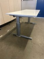 Adjustable desk refurbished with crank and cable management ( the top is NEW )– 160x80xH64-90 cm, ST02918 - Image 6