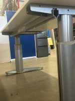 Adjustable desk refurbished with crank and cable management ( the top is NEW )– 160x80xH64-90 cm, ST02918 - Image 12