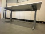Adjustable desk refurbished with crank and cable management ( the top is NEW )– 160x80xH64-90 cm, ST02918 - Image 11