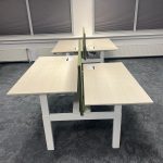 Drentea – Adjustable duo-desk with crank, cable management, power socket and divider ( green ) – 160x80xH65-89 cm, ST04438