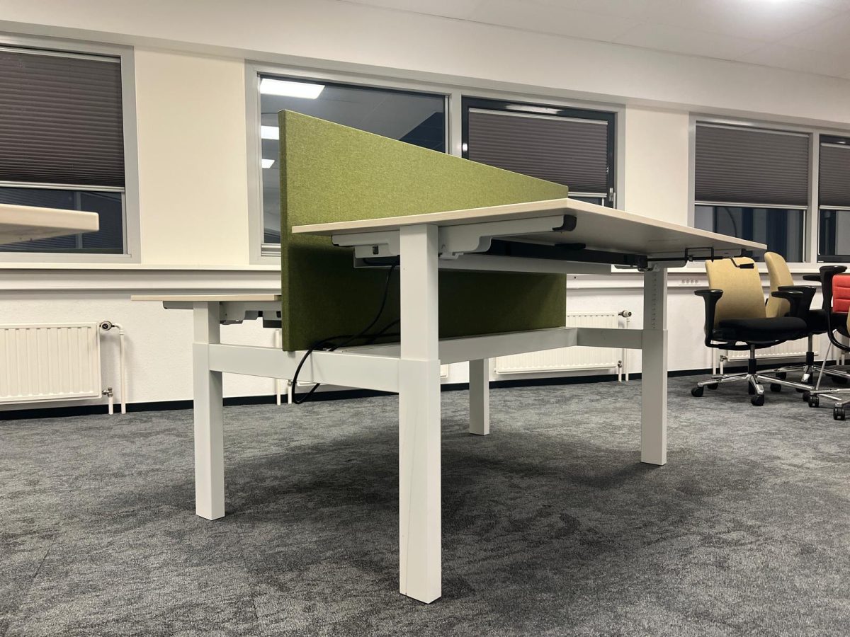 Drentea – Adjustable duo-desk with crank, cable management, power socket and divider ( green ) – 160x80xH65-89 cm, ST04438 - Image 7