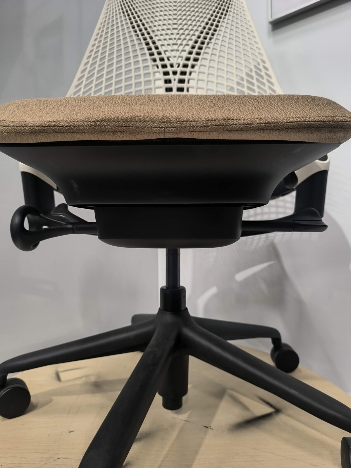 Herman Miller Sayl - Ergonomic chair, ST04564 - Image 9
