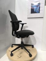 Vitra Oson – Ergonomic chair, ST04577 - Image 3