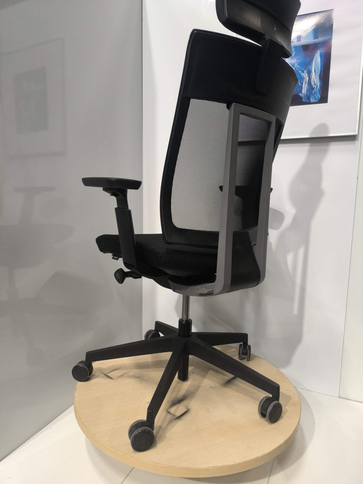 Profim Xenon Net – Ergonomic chair, ST04578 - Image 10