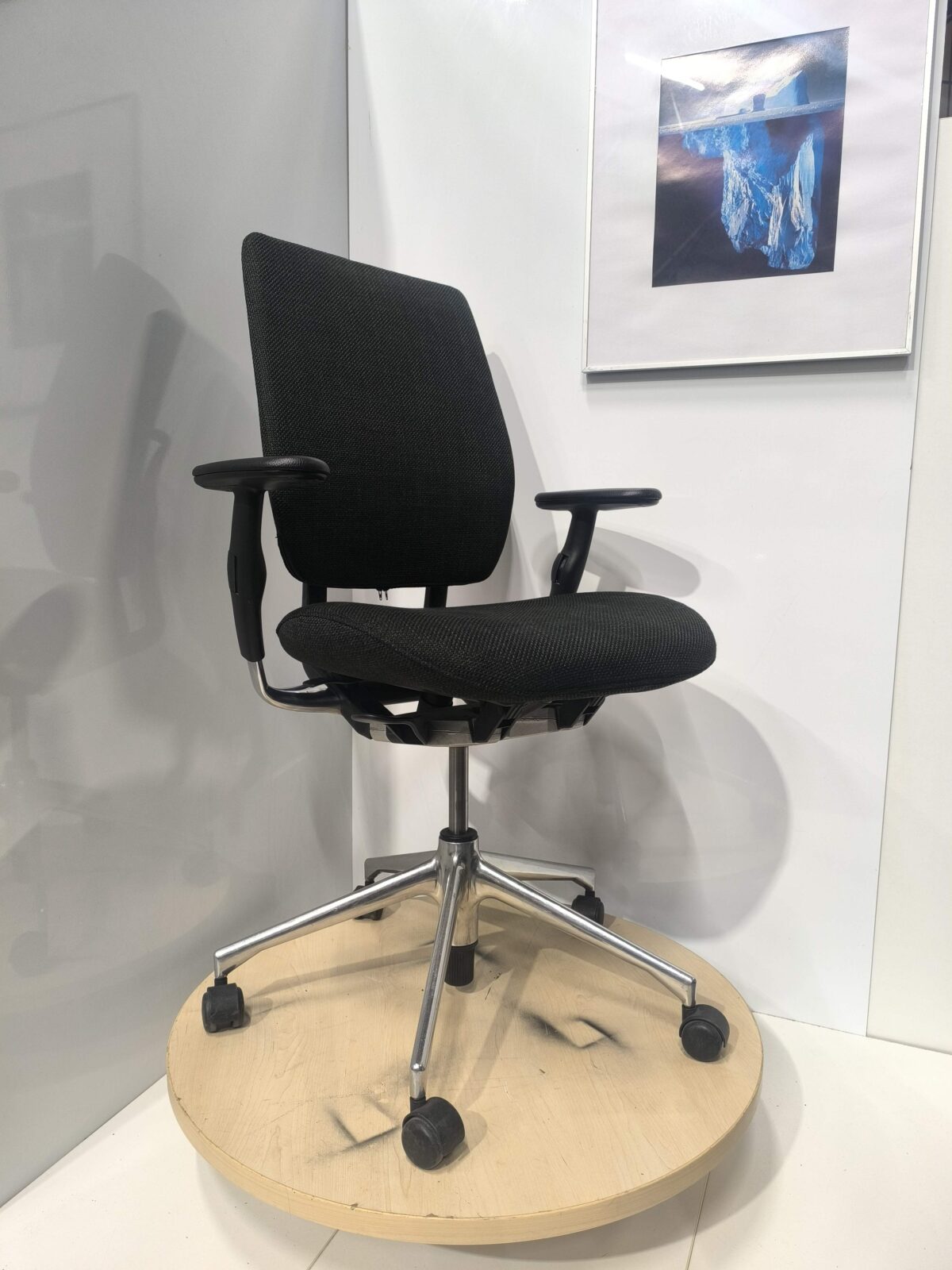 Vitra Oson – Ergonomic chair, ST04579 - Image 2