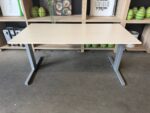 Adjustable desk with crank and cable management – 160x80xH64-86 cm, ST04660