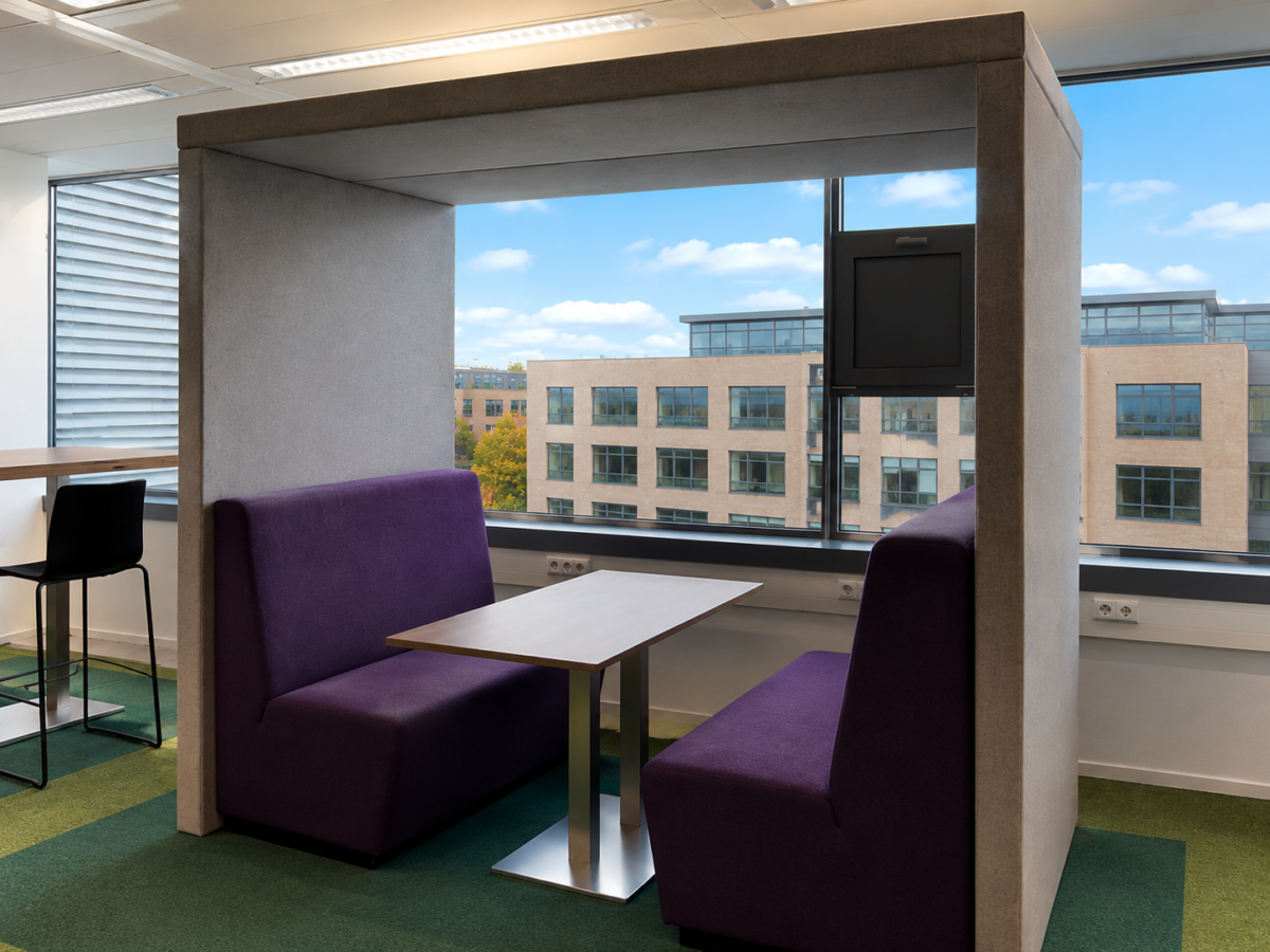 Acoustic meeting/work booth with table and benches 246x135x229 cm, ST04779 - Image 3