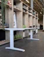 Steelcase - adjustable desk with crank 160x80xH62-93 cm, ST04804 - Image 3