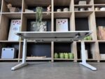 Steelcase - adjustable desk with crank 160x80xH62-93 cm, ST04804 - Image 5