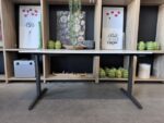 Ahrend - Adjustable desk with crank + cable tray + wireless charger - 160x80xH62-88.5 cm, ST04869 - Image 2