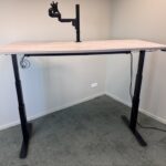 Electric Sit-Stand Desk with cable tray, power socket and monitor arm 173x80x64,5-129,5, ST04875