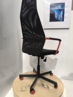 Ikea HUVUDSPELARE Ergonomic chair/ gaming chair, ST04885 - Image 4