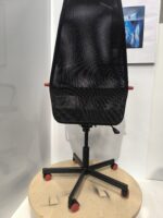 Ikea HUVUDSPELARE Ergonomic chair/ gaming chair, ST04885 - Image 5