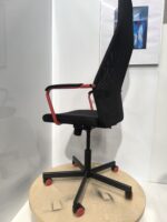 Ikea HUVUDSPELARE Ergonomic chair/ gaming chair, ST04885 - Image 3