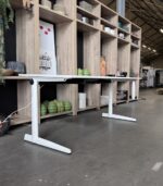 Ahrend - Electric adjutable desk with cable management and plug -160x80xH62-90 cm, ST04817 - Image 3