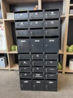 Metal mail sorting cabinet – 27 compartments - 88.5×38.5×179–181.5 cm, ST04838